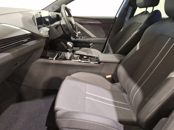 Used Vauxhall Astra 2025 for sale - 76212627: Photo 5