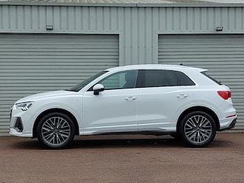 Used Audi Q3 2024 for sale - 77912488: Photo