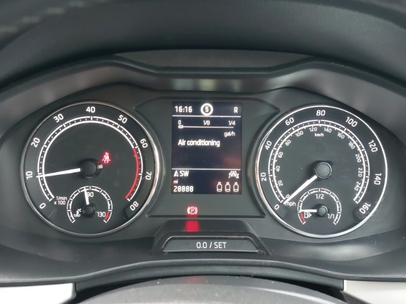 Used Skoda Kamiq 2022 for sale - 76392870: Photo 11