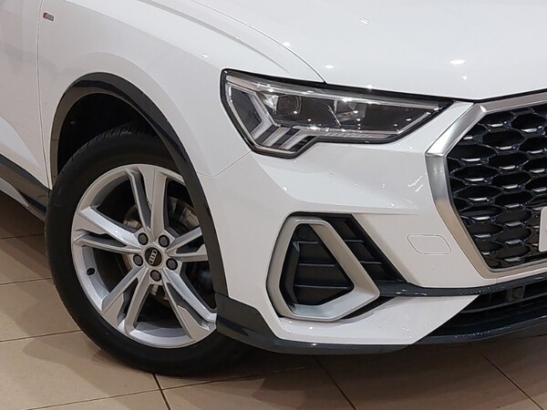 Used Audi Q3 2022 for sale - 76182845: Photo 9