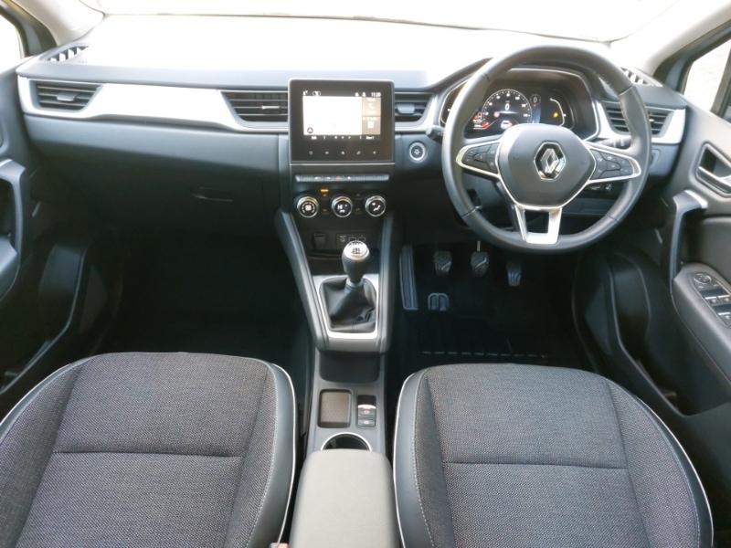 Used Renault Captur 2022 for sale - 77987359: Photo 2