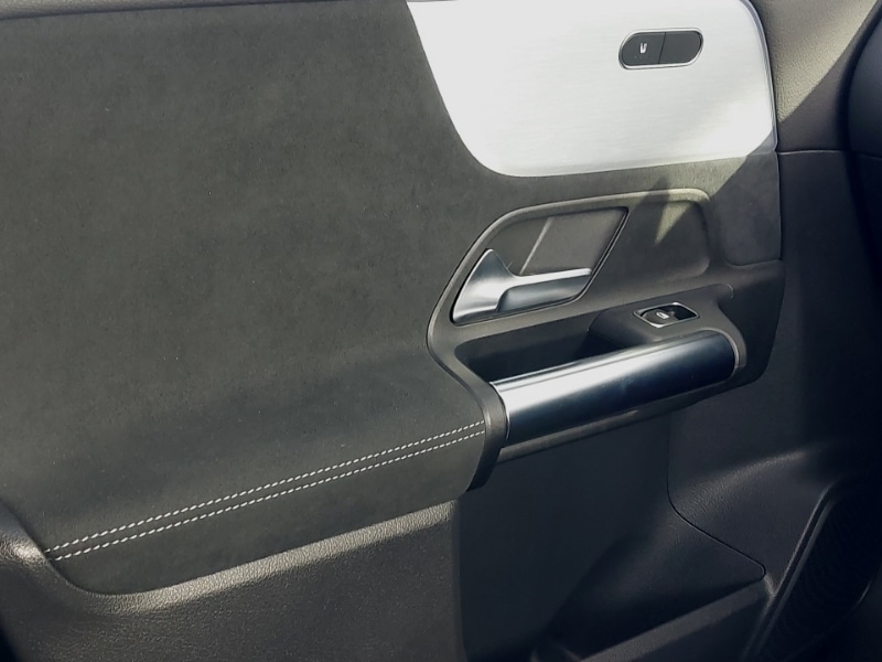 Used Mercedes-Benz B Class 2022 for sale - 76383760: Photo 11