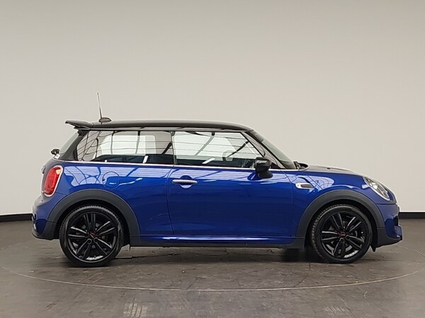 Used MINI Hatch 2020 for sale - 76237717: Photo 2
