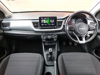 Used Kia Stonic 2022 for sale - 78146357: Photo