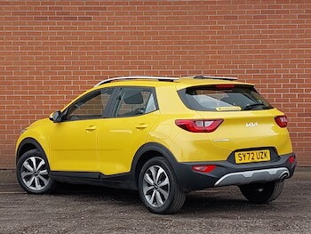 Used Kia Stonic 2022 for sale - 78146357: Photo