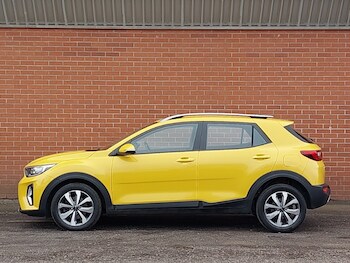 Used Kia Stonic 2022 for sale - 78146357: Photo