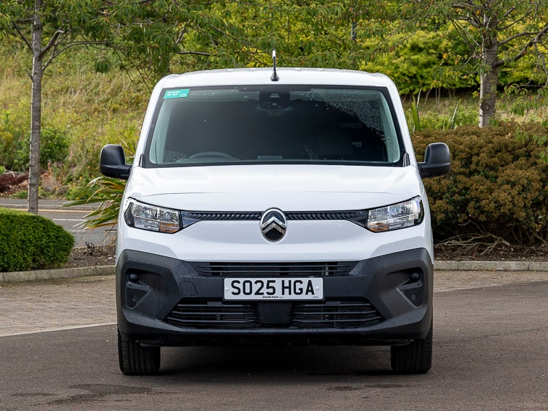 Used Citroen Berlingo 2025 for sale - 76704900: Photo 8