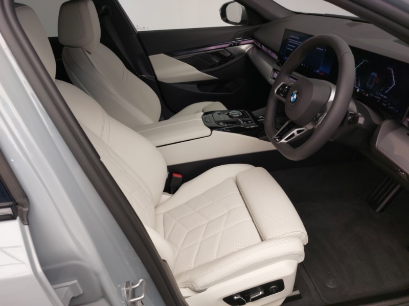 Used BMW 5 Series 2026 for sale - 77558923: Photo 6