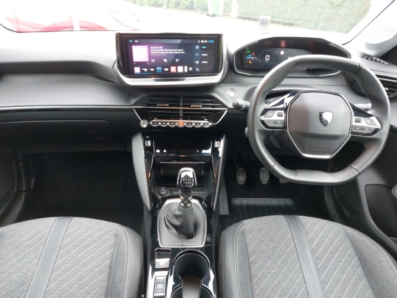 Used Peugeot 208 2024 for sale - 76975303: Photo 2