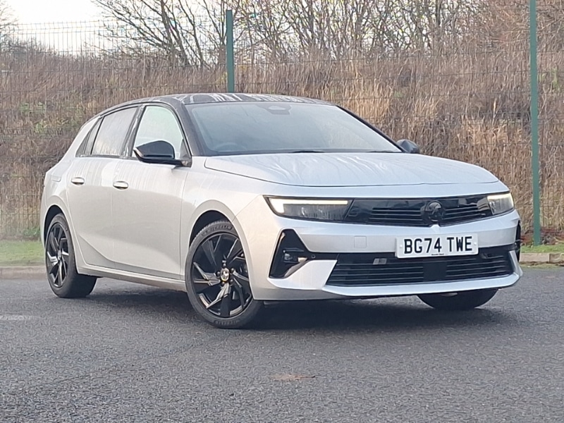 Used Vauxhall Astra 2024 for sale - 76952175: Photo 1