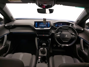 Used Peugeot 2008 2021 for sale - 78674764: Photo