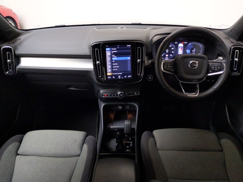 Used Volvo XC40 2022 for sale - 78218858: Photo 2