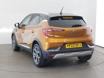 Used Renault Captur 2022 for sale - 75539272: Photo