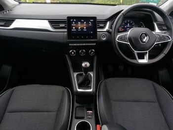 Used Renault Captur 2023 for sale - 78877610: Photo