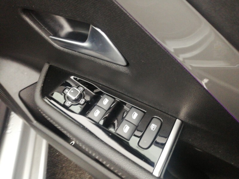 Used Vauxhall Astra 2023 for sale - 78211730: Photo 10