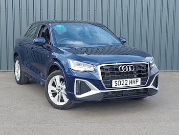 Audi - Q2