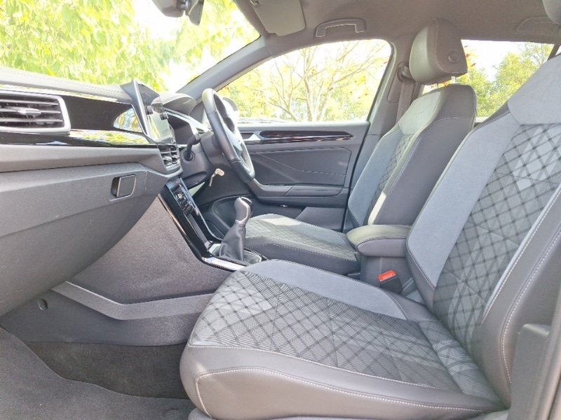 Used Volkswagen T-Roc 2022 for sale - 76331338: Photo 5