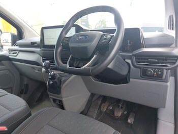 Used Ford Transit Custom 2024 for sale - 78848293: Photo