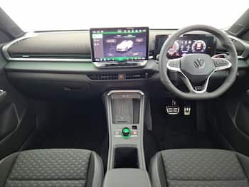 Used Volkswagen T-Roc 2026 for sale - 79762823: Photo