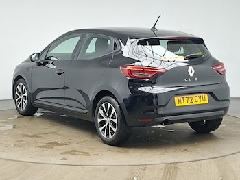 Used Renault Clio 2023 for sale - 78660292: Photo