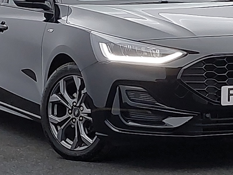 Used Ford Focus 2022 for sale - 77706636: Photo 9