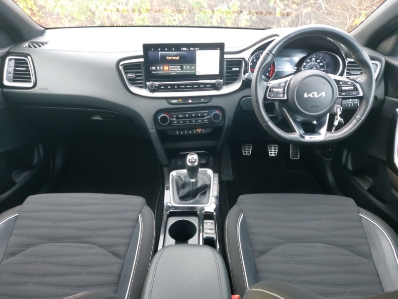 Used Kia XCeed 2023 for sale - 76543966: Photo 2