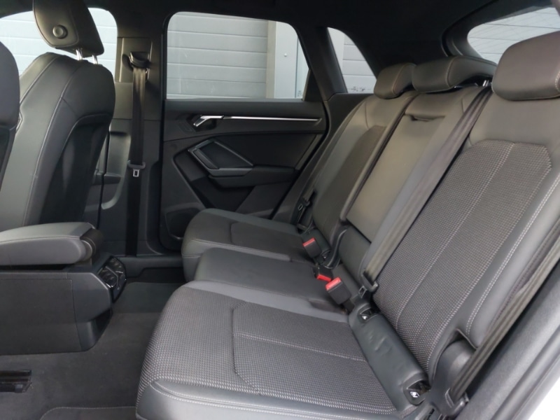 Used Audi Q3 2020 for sale - 76682978: Photo 6