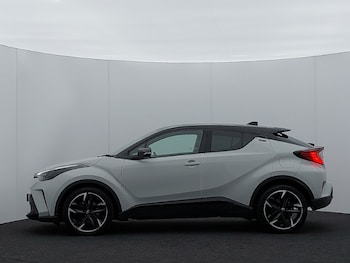 Used Toyota C-HR 2022 for sale - 75774864: Photo