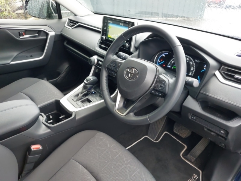 Used Toyota RAV4 2022 for sale - 76532872: Photo 12