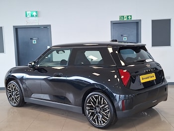 Used MINI Cooper 2026 for sale - 79591814: Photo