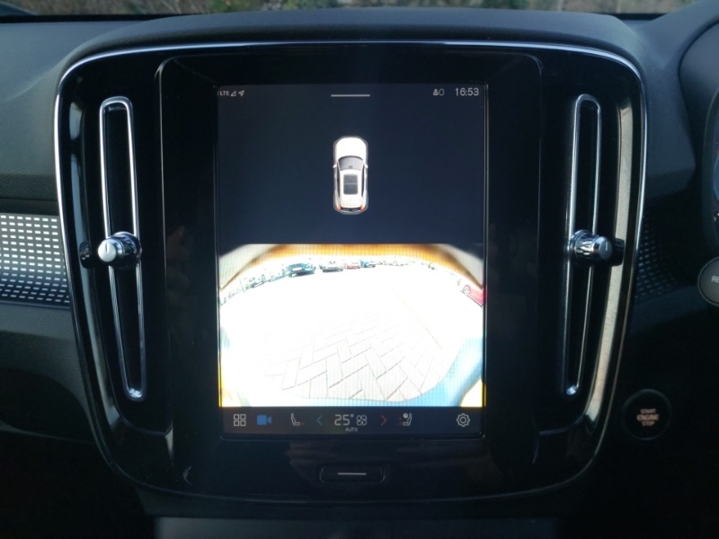 Used Volvo XC40 2024 for sale - 77709342: Photo 10