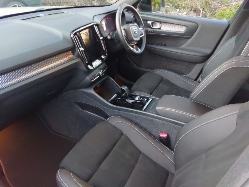 Used Volvo XC40 2024 for sale - 77709342: Photo 5