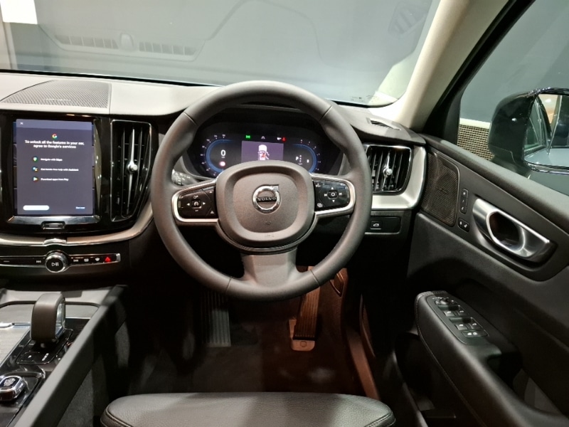 Used Volvo XC60 2023 for sale - 76925661: Photo 7