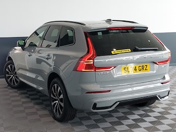 Used Volvo XC60 2024 for sale - 76182840: Photo 3