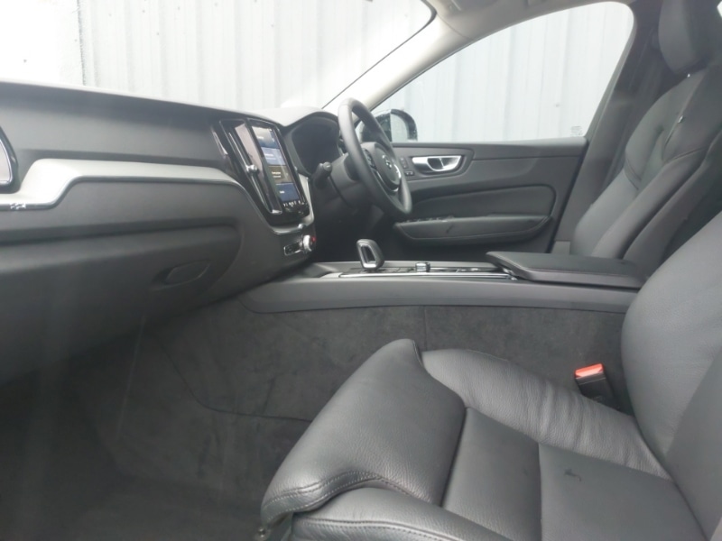 Used Volvo XC60 2024 for sale - 77686345: Photo 5