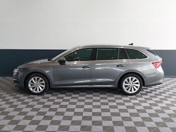 Used Skoda Octavia 2024 for sale - 78275065: Photo