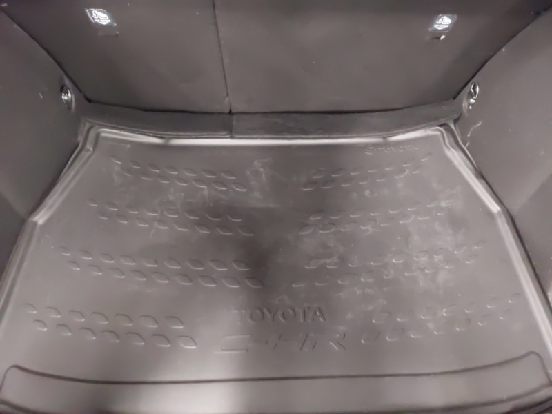 Used Toyota C-HR 2022 for sale - 77985736: Photo 8