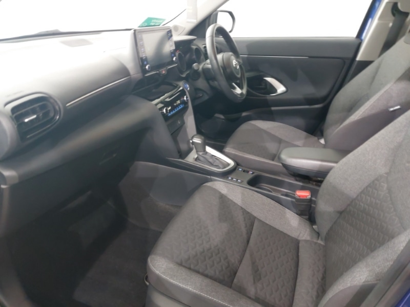 Used Toyota Yaris Cross 2022 for sale - 77019544: Photo 5