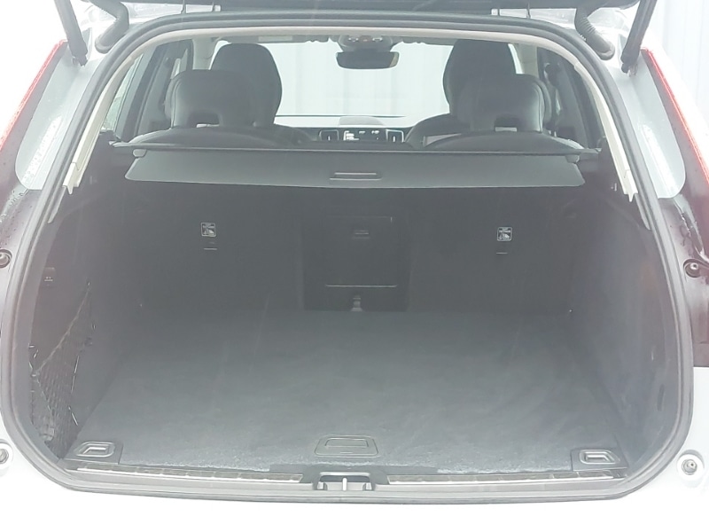 Used Volvo XC60 2024 for sale - 77174354: Photo 8