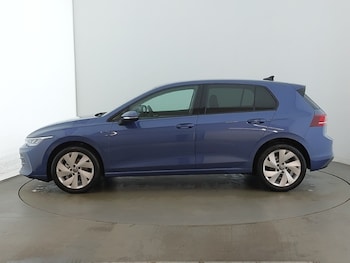 Used Volkswagen Golf 2025 for sale - 77564540: Photo