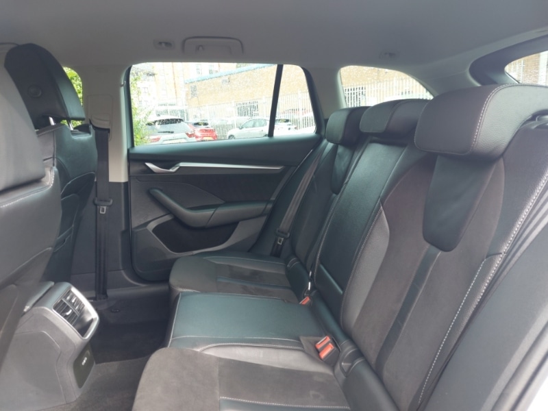 Used Skoda Octavia 2024 for sale - 76511379: Photo 6