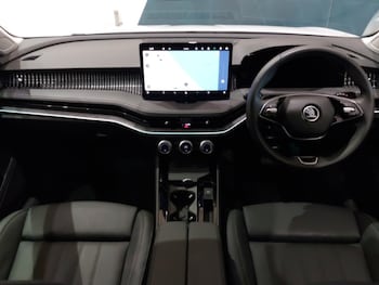 Used Skoda Superb 2024 for sale - 76459690: Photo