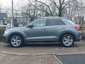 Used Volkswagen T-Roc 2022 for sale - 77358232: Photo