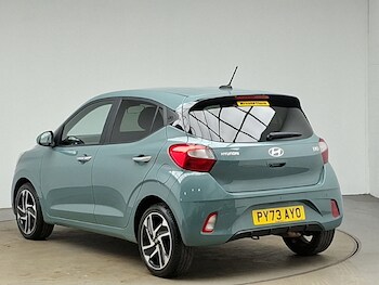 Used Hyundai i10 2023 for sale - 77875625: Photo