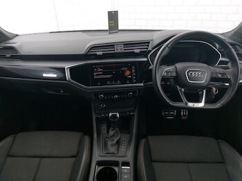Used Audi Q3 2022 for sale - 77028838: Photo