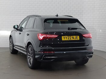 Used Audi Q3 2022 for sale - 77028838: Photo