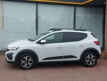 Used Dacia Sandero Stepway 2024 for sale - 79446992: Photo