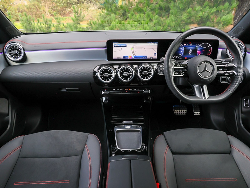 Used Mercedes-Benz CLA 2025 for sale - 76846381: Photo 2