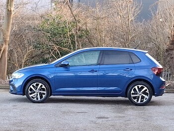 Used Volkswagen Polo 2024 for sale - 77722378: Photo