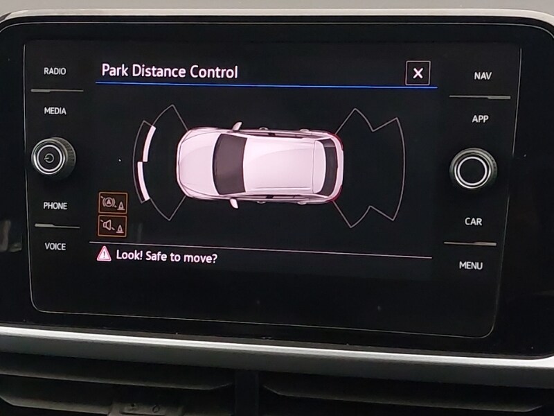 Used Volkswagen T-Roc 2022 for sale - 76860949: Photo 10